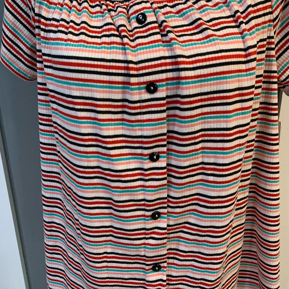 Vibe Striped top with Buttons - Picture 2 of 7